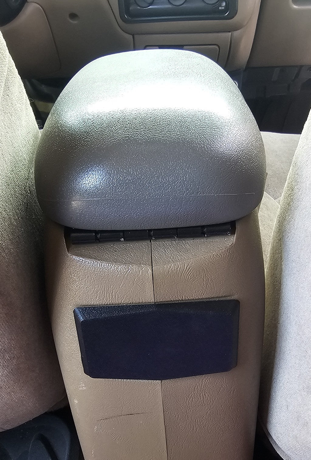 2nd Gen Chevrolet S10 Blazer & GMC Jimmy - Center Console Rear Trim Cover Plate (1994-2004)
