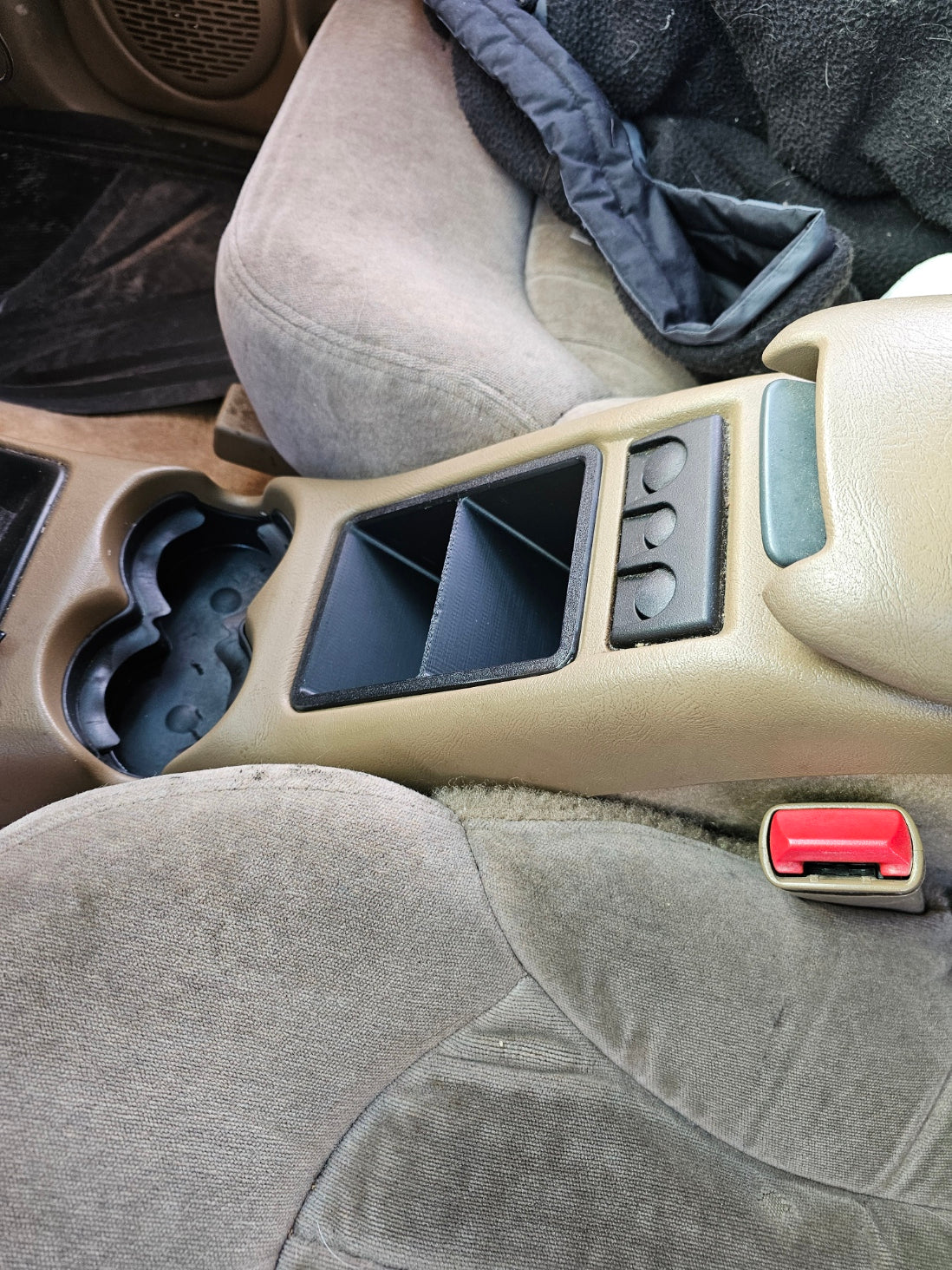 Jimmy Console 2nd Gen Chevrolet S10 Blazer & GMC Jimmy - Console CD Holder Delete (1 ...
